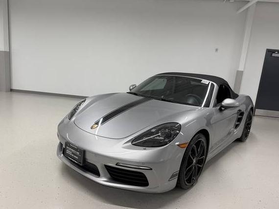 PORSCHE 718 BOXSTER 2024 WP0CA2A81RK206021 image